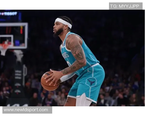 小桥狂砍35分展现全能实力迪亚巴特渴望胜利的决心令人瞩目 小桥狂砍35分展现全能实力迪亚巴特渴望胜利的决心令人瞩目