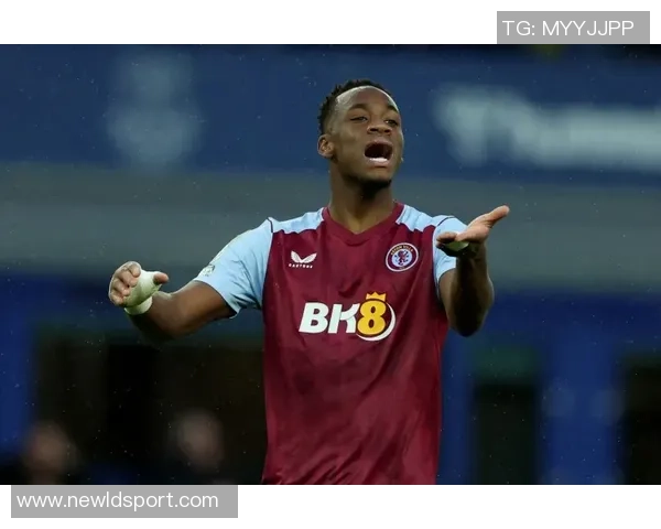 卡拉格评论马雷斯卡言论直指俱乐部高层下赛季执教前景堪忧