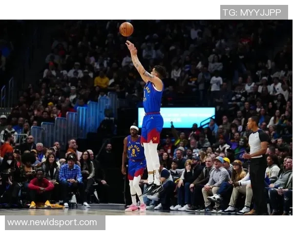 小迈克尔波特表现出色18投9中斩获25分6篮板4助攻三分球命中率高达44