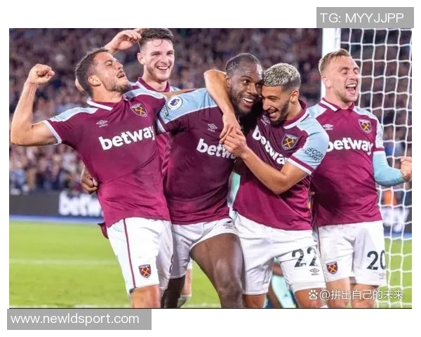 热刺官方宣布召回外租斯托克城中场杰米唐利重返球队训练