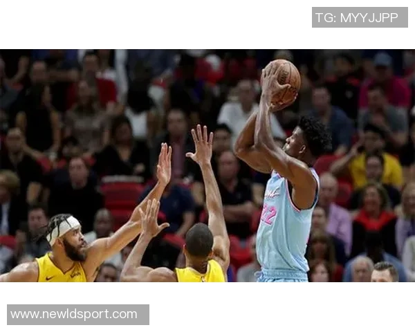 迈阿密热火创队史新高本赛季四场比赛得分突破140分